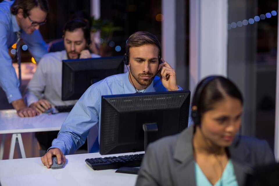 Image of Signius agents providing disaster backup call center services